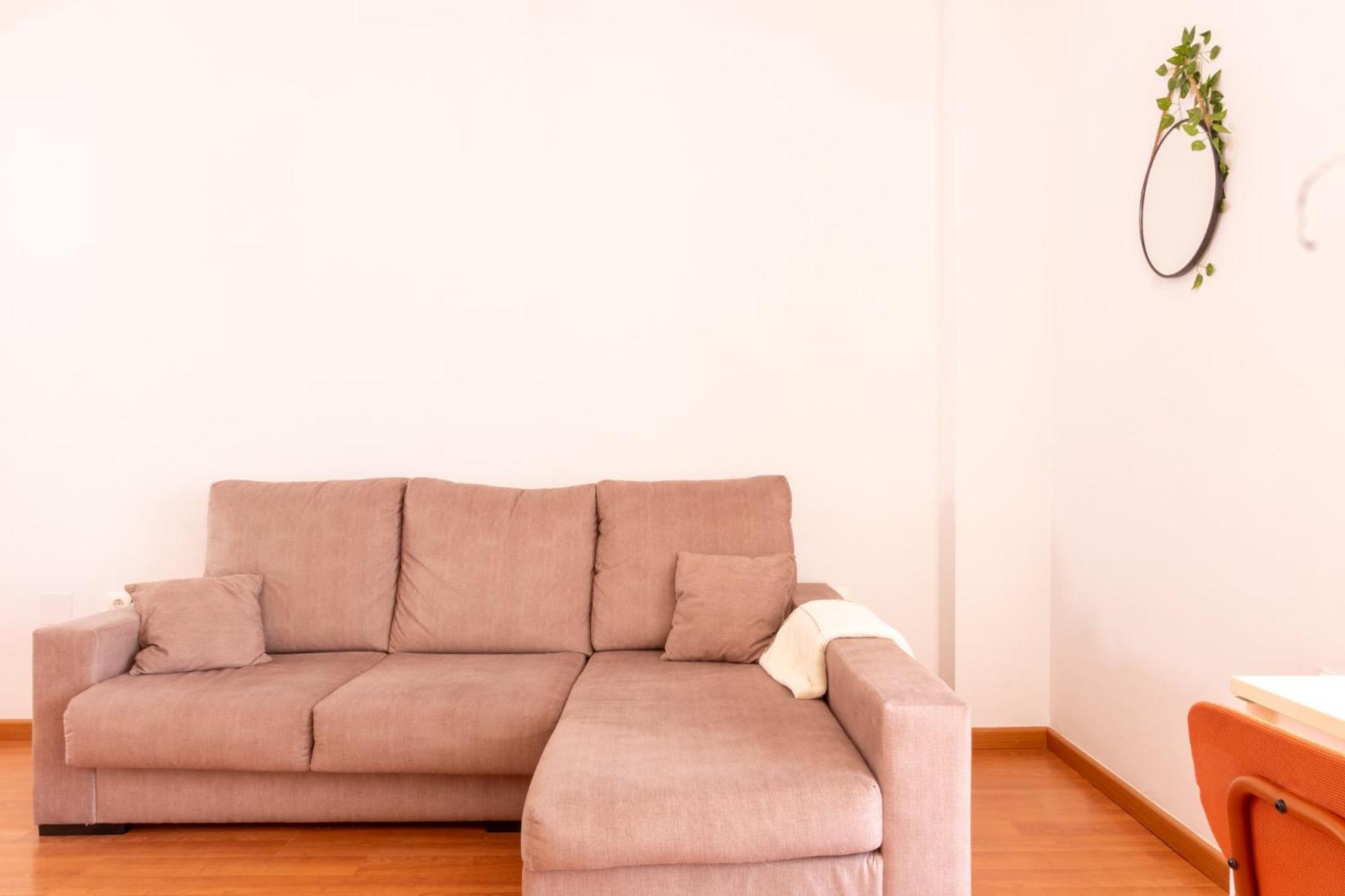 Apartamento Cerca Del Mar Y Aeropuerto อาลิกันเต ภายนอก รูปภาพ