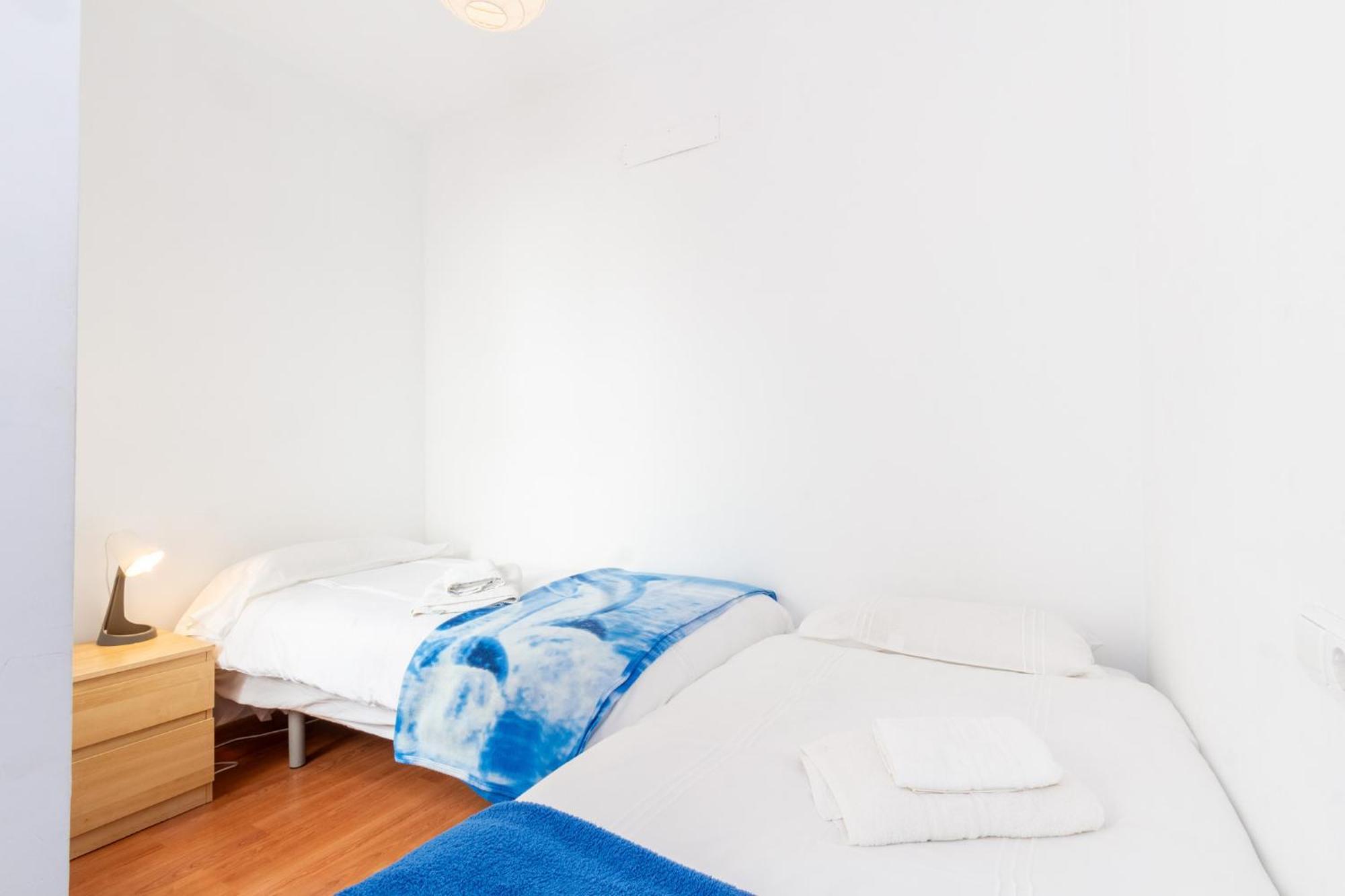 Apartamento Cerca Del Mar Y Aeropuerto อาลิกันเต ภายนอก รูปภาพ