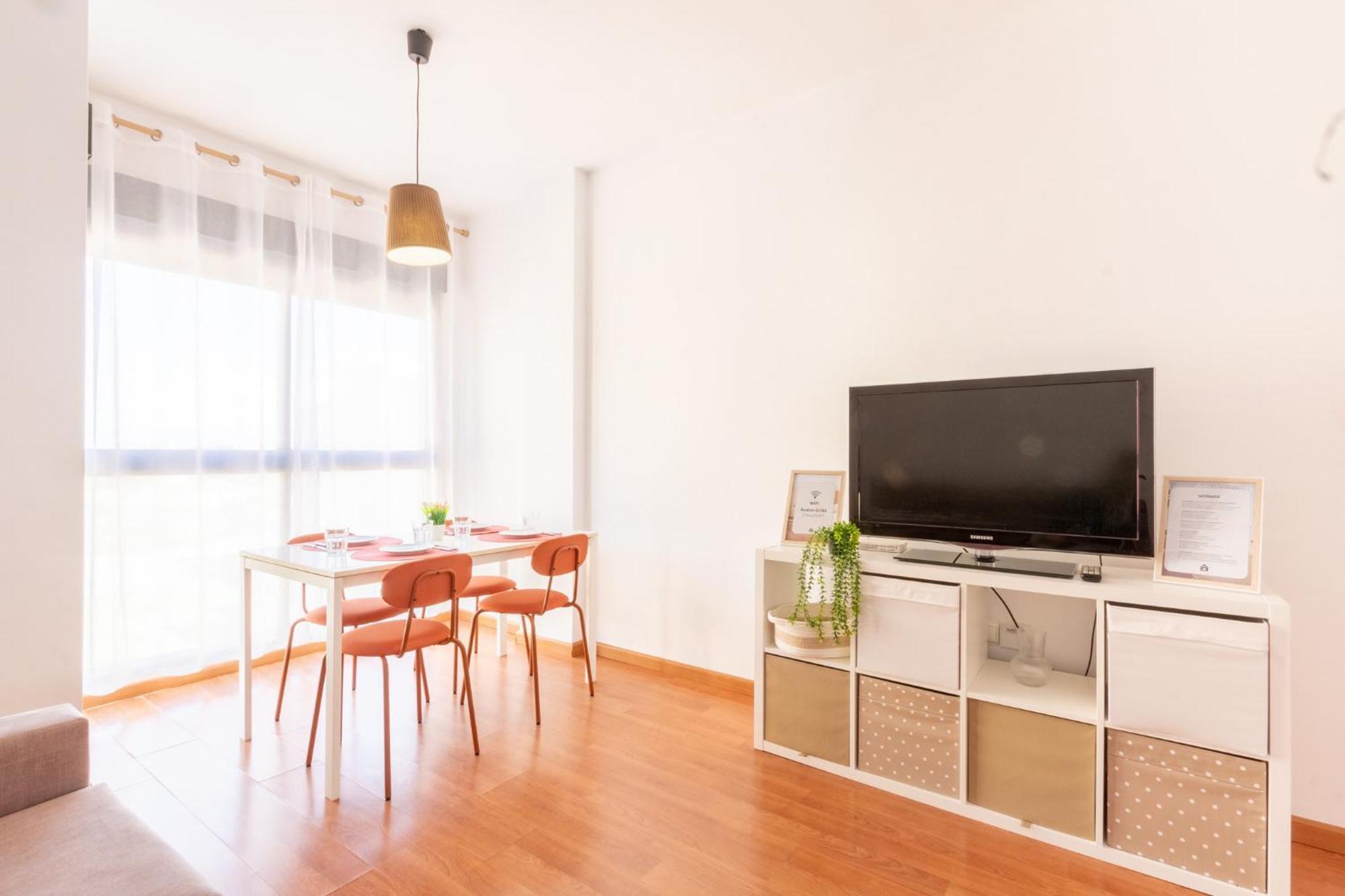 Apartamento Cerca Del Mar Y Aeropuerto อาลิกันเต ภายนอก รูปภาพ