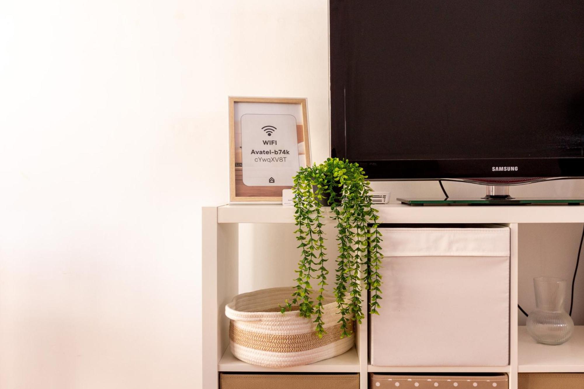Apartamento Cerca Del Mar Y Aeropuerto อาลิกันเต ภายนอก รูปภาพ